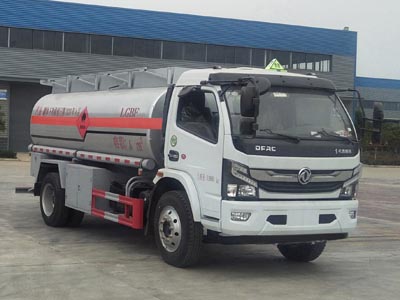 程力威牌CLW5120GJY6加油车