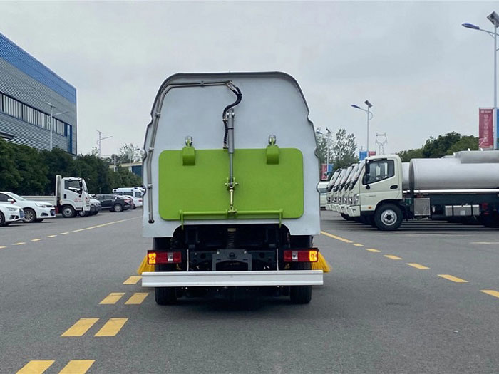 VI Changan 2-way road sweeper